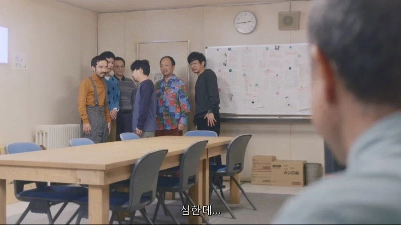 남극 생활 4개월만에 미쳐버린 남극대원들_9.webp