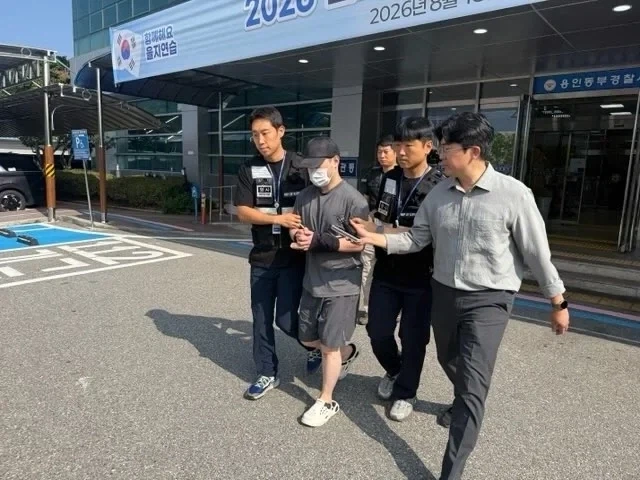 여장하고 워터파크 여탈의실 불법촬영 20대 구속 기로_1.webp