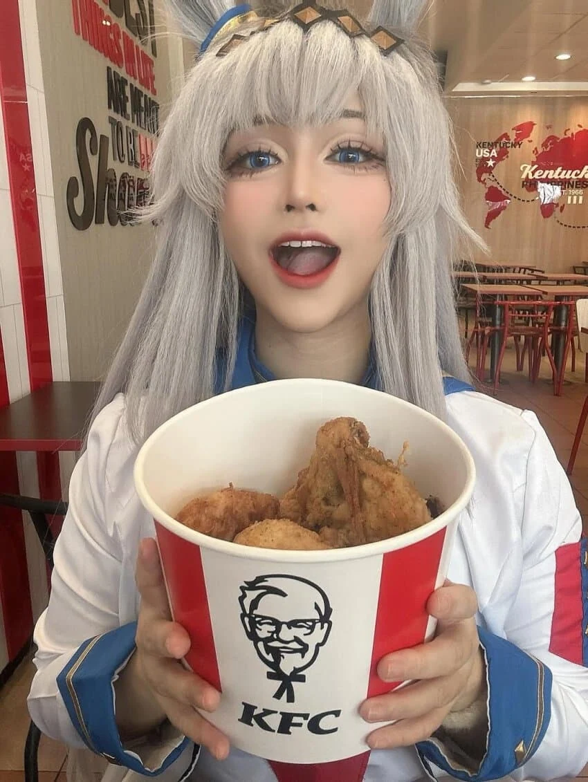 [말딸] kfc와 오구리 코스프레_1.jpg