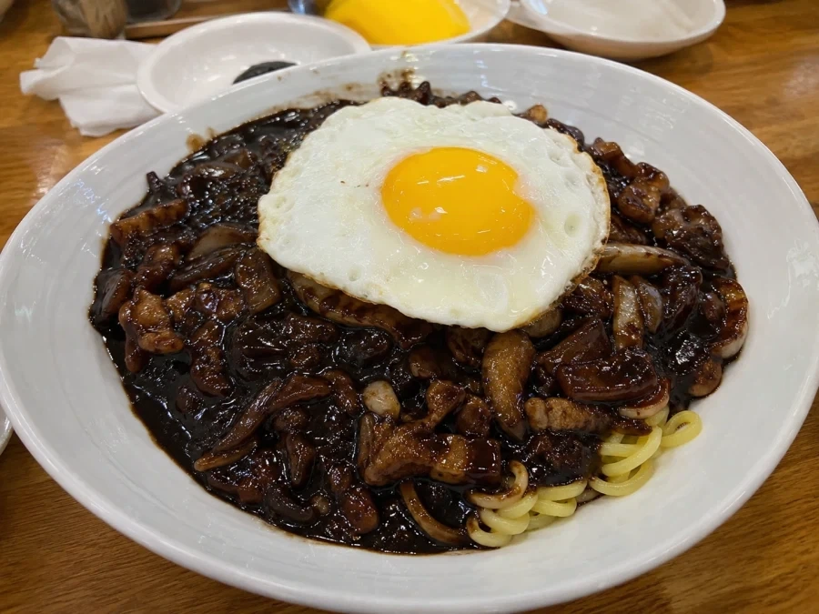 5500원 짜장면, 비싸다 vs 적당하다.jpg_1.webp