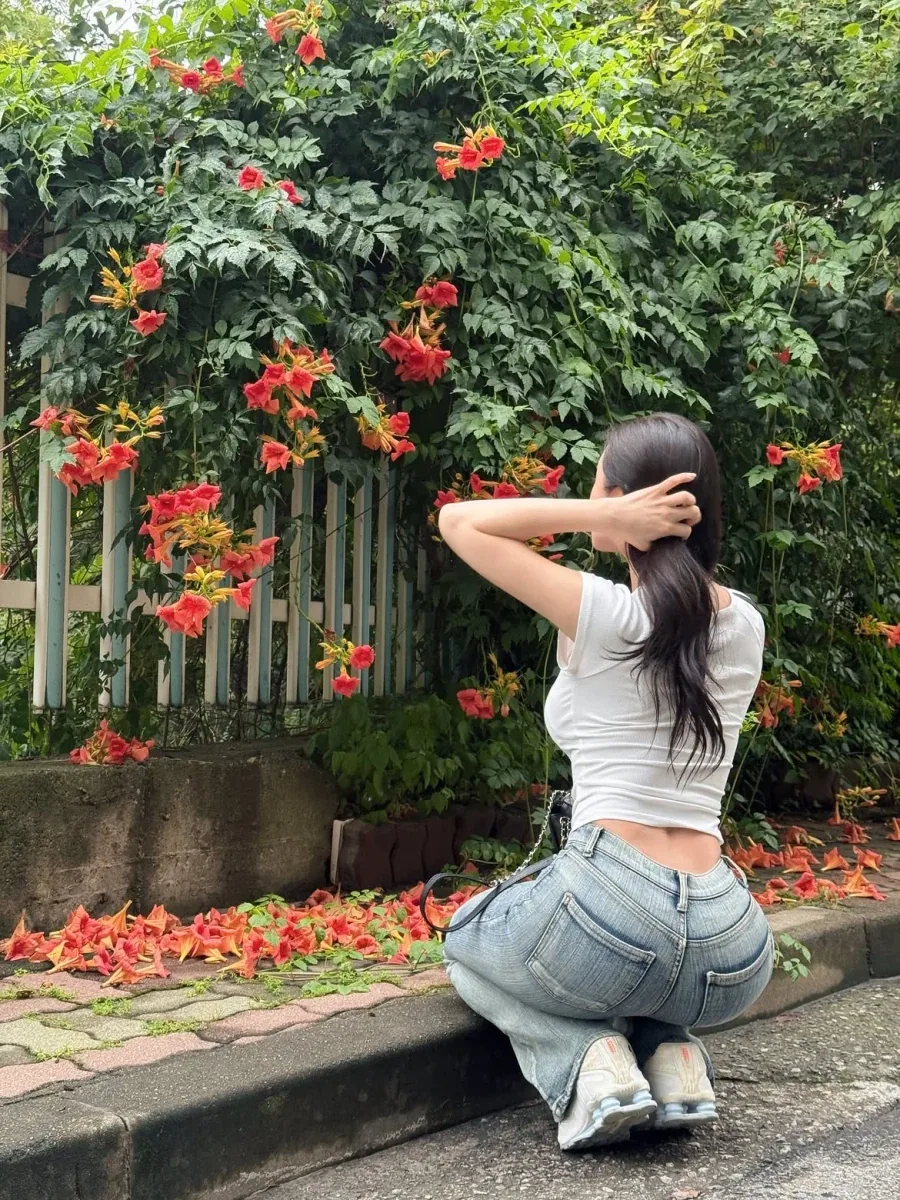 호불호갈리는 청바지.jpg_6.webp