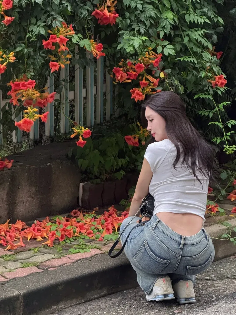 호불호갈리는 청바지.jpg_7.webp
