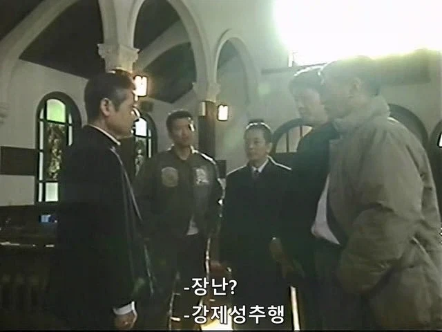 초등학생 여자아이가 실종되어서 범인으로 몰리는 신부님_5.webp