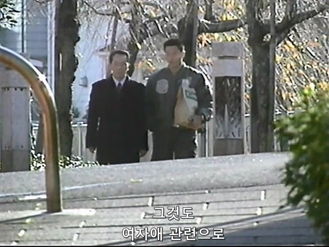 초등학생 여자아이가 실종되어서 범인으로 몰리는 신부님_16.webp