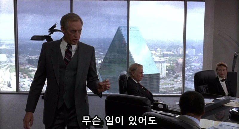 RoboCop.1987.720p.BDRip.x264.DTS[(135752)2016-09-14-21-29-35].JPG