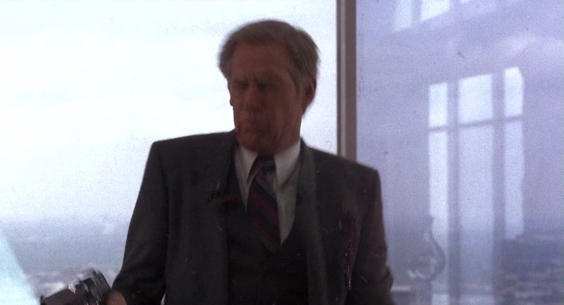 RoboCop.1987.720p.BDRip.x264.DTS[(138090)2016-09-14-21-32-39].JPG