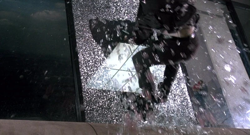 RoboCop.1987.720p.BDRip.x264.DTS[(138228)2016-09-14-21-32-51].JPG
