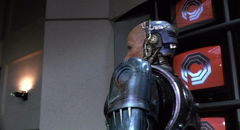 RoboCop.1987.720p.BDRip.x264.DTS[(138710)2016-09-14-21-33-21].JPG