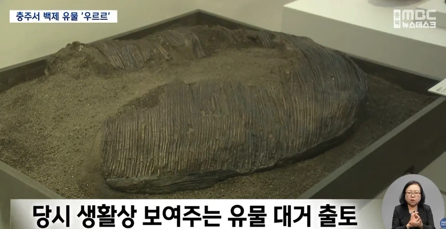 충추걸 : 아싸 컨텐츠_6.webp