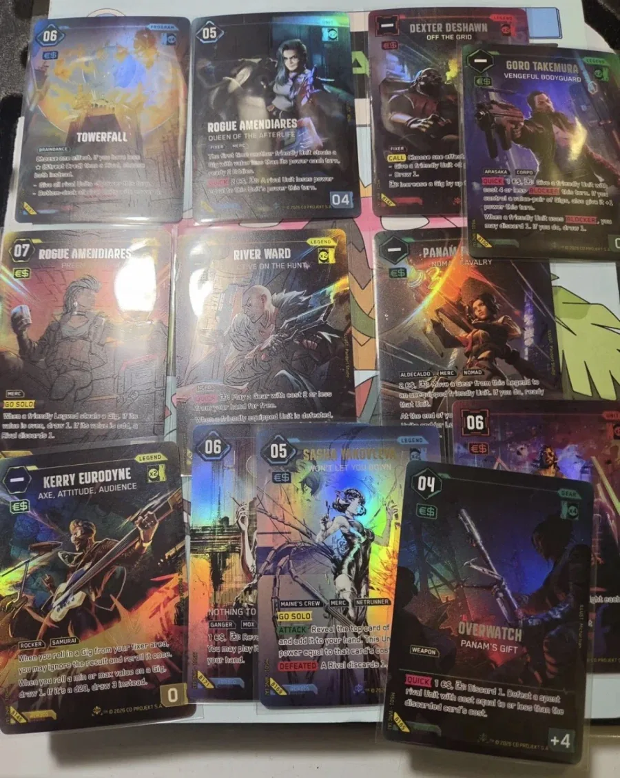 사이버펑크도 TCG 준비 중_1.webp