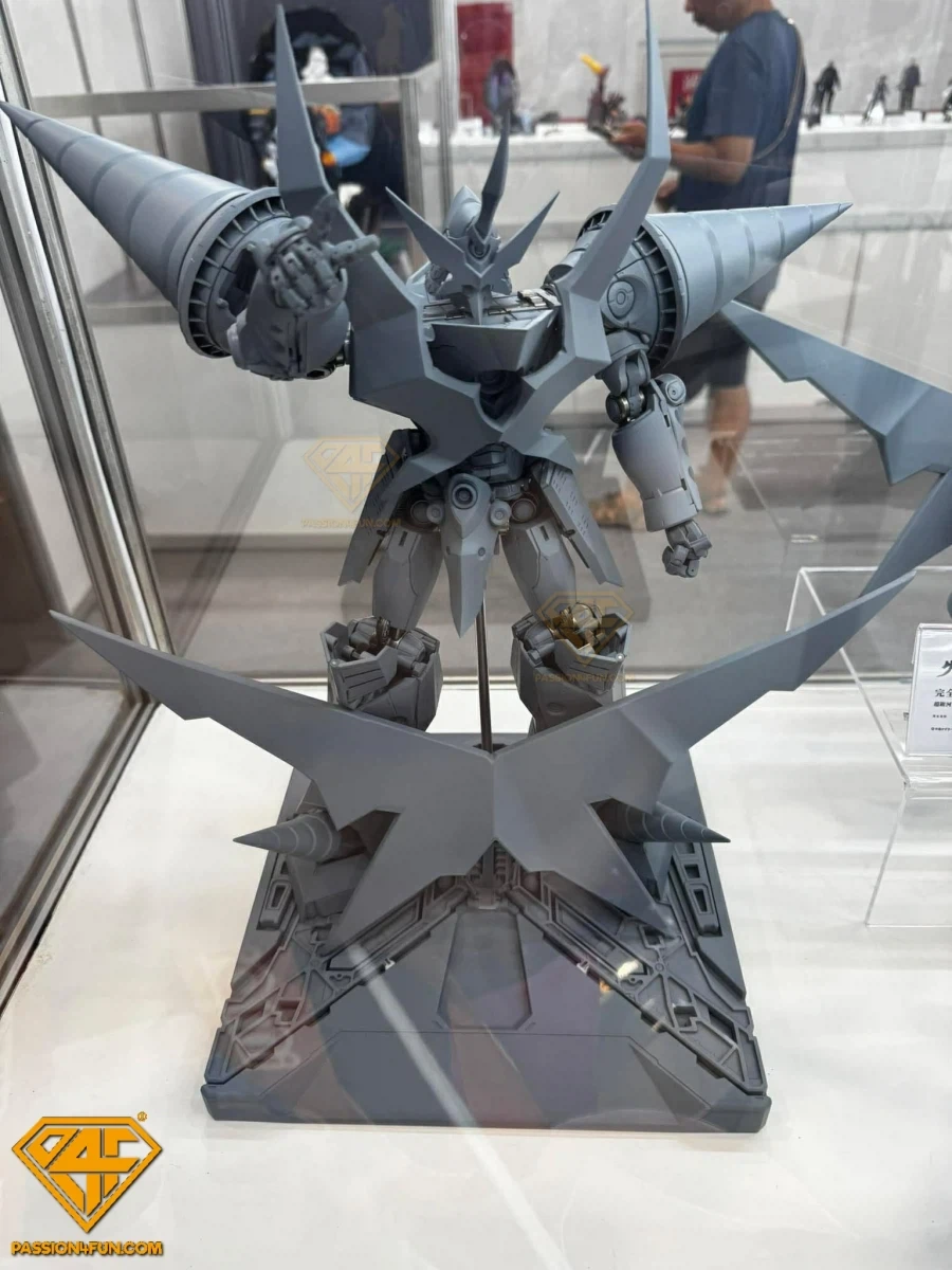 [CCSTOYS] TMTC 타이베이 초은하 그렌라간 원형 외 전시 사진_2.webp