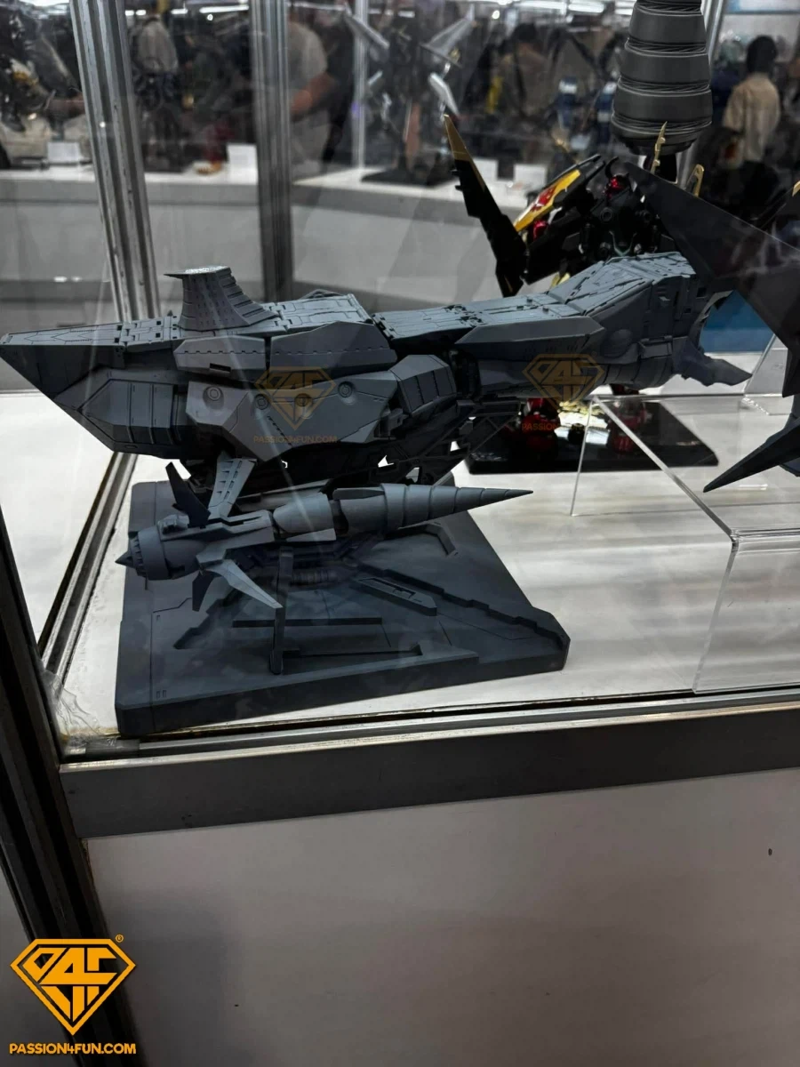[CCSTOYS] TMTC 타이베이 초은하 그렌라간 원형 외 전시 사진_6.webp