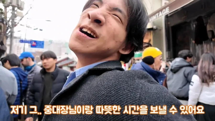 엄마가 명품 옷만 사줬다는 장애인 유튜버 만능발_21.webp