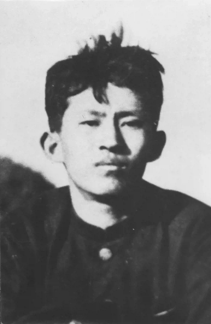 동백꽃에서 점순이가