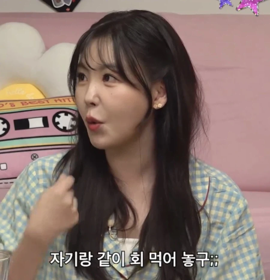 양심 없는 소속사를 만났다는 걸그룹 멤버.jpg_11.webp