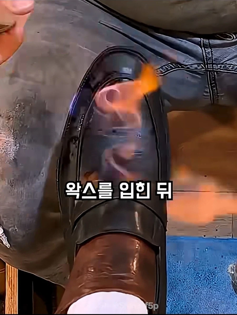 구두닦이의 현란한 작업_7.webp