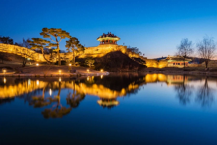 지극히 한국적인 야경을 보여주는 곳들.jpg_9.webp