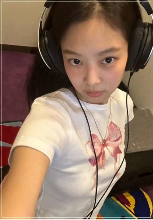 수지 제니가 입은 티셔츠 가격.jpg_3.webp