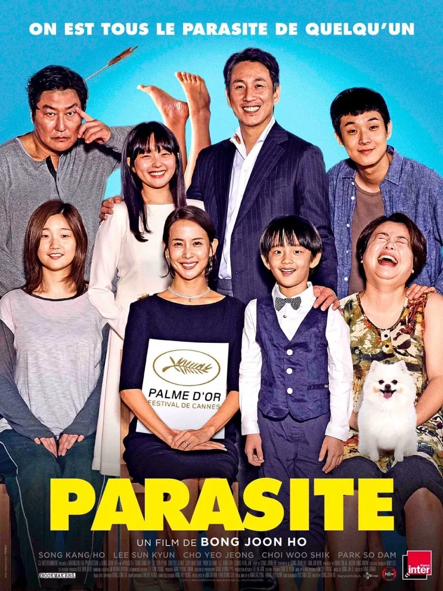 영화 분위기랑 하나도 맞지 않는 포스터들_1.webp