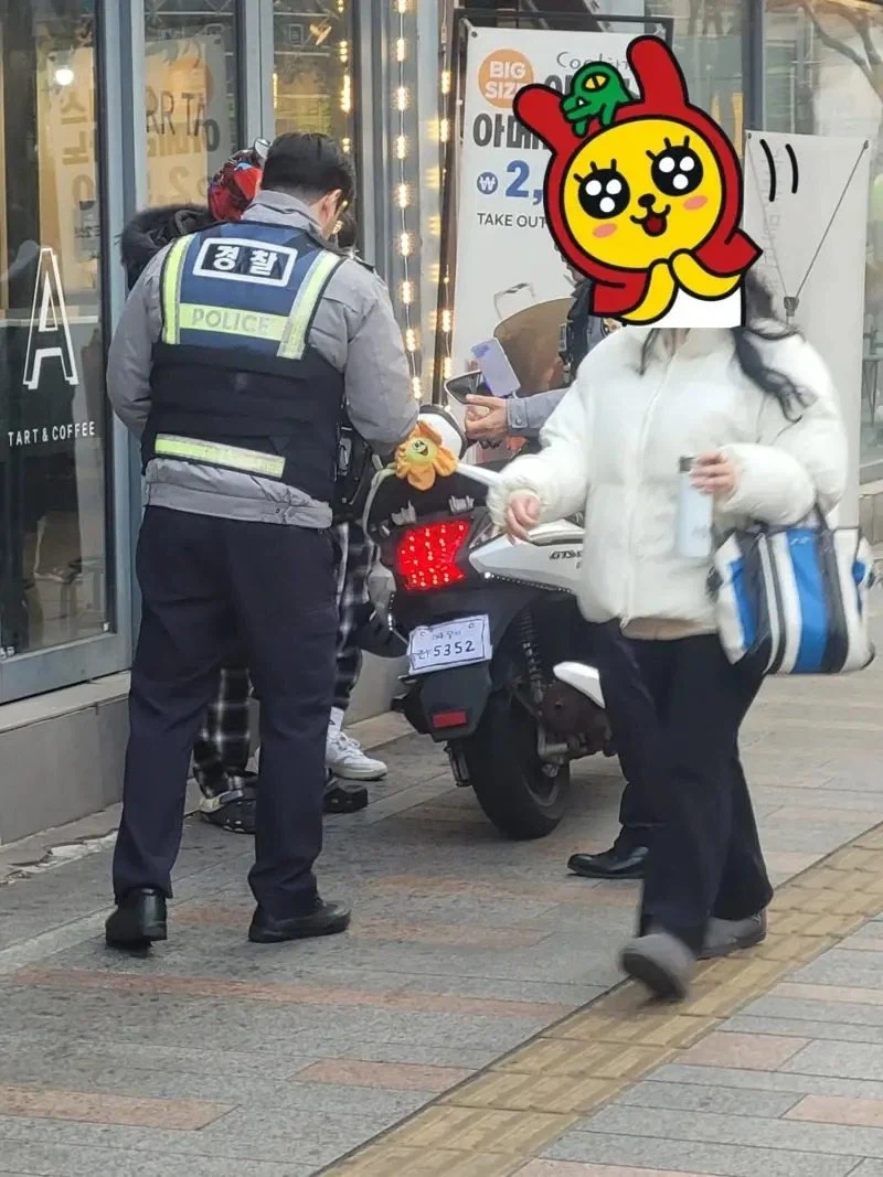 중학생이 배달 오토바이를 찍은 이유 jpg._1.webp