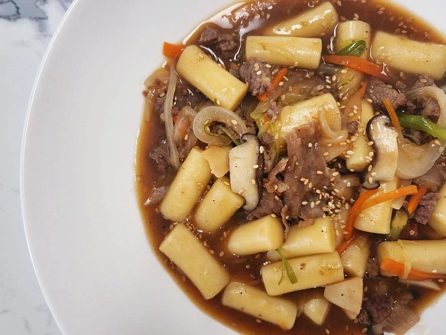 매운 거 못 먹는 사람용 떡볶이.jpg_4.webp