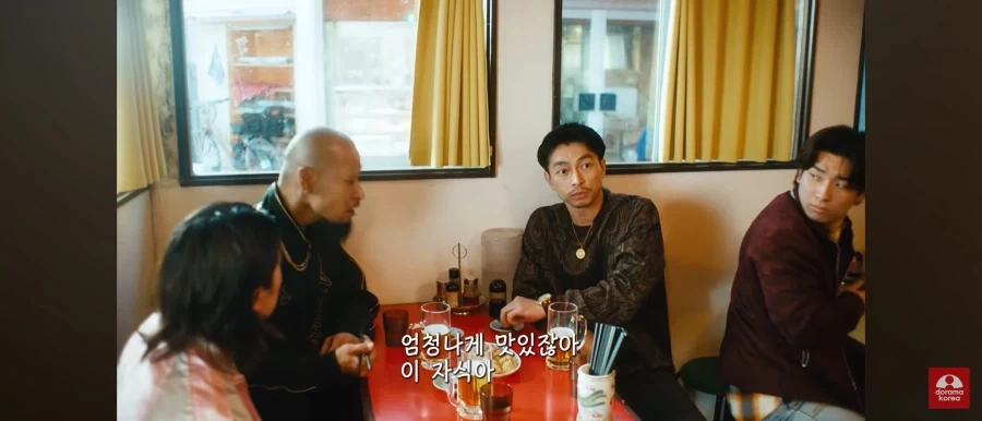 다른 일 때문에 가짜로 가게 열려는 일본 작품 특징.JPG_10.webp