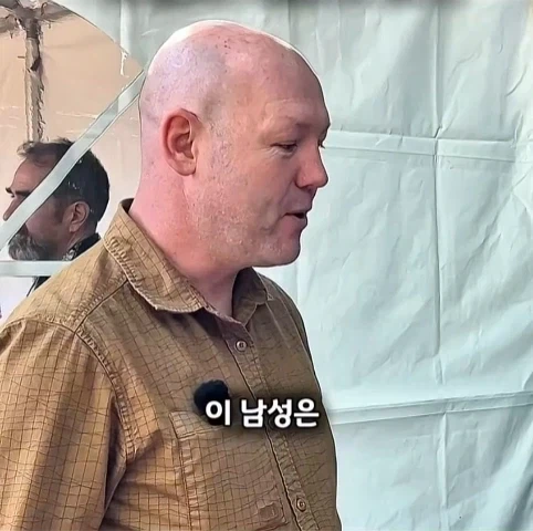 룸메이트에게 5만원 주고 산 마리오 모형의 가치.jpg_1.webp
