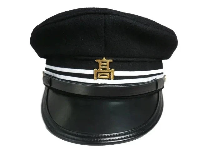 과거 대학생들이 썼던 학생모.jpg_1.webp