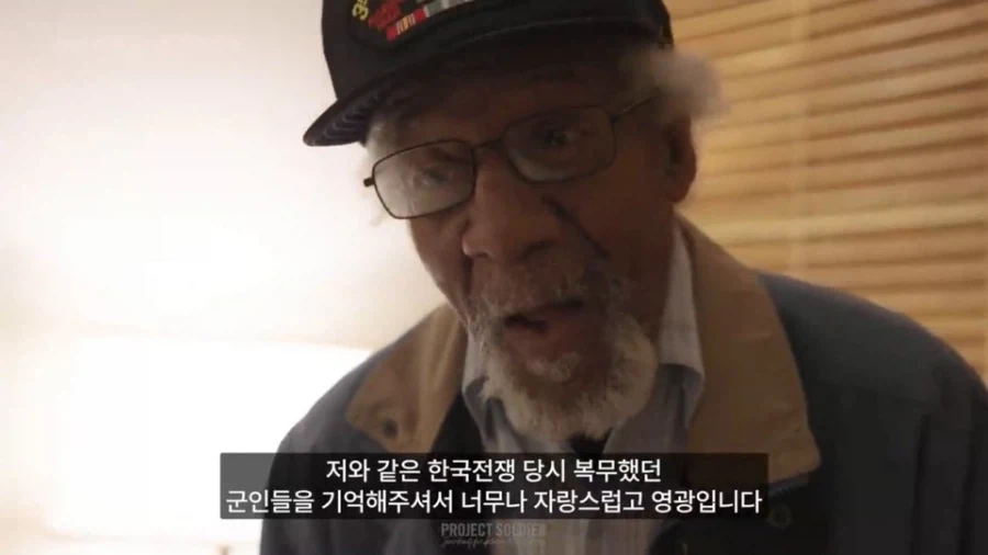17살때 와보고 수십년만에 처음 한국에 와봤다는 미국할아버지_20.webp