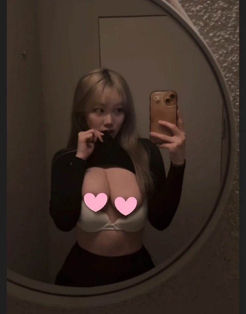 이쁜 여자들의 거울셀카 모음집_10.webp