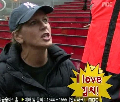 김치 비밀로 했다고 분노하는 흑인짤은 진짜 코미디네_7.webp