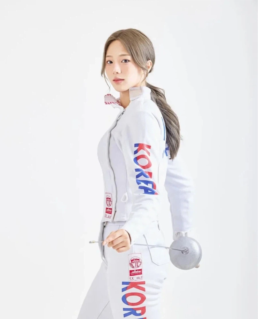 Ai 인 줄 알았는데_5.webp