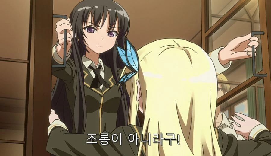 이성 친구들에게 인기가 너무 많으면 일어나는 일_16.jpg