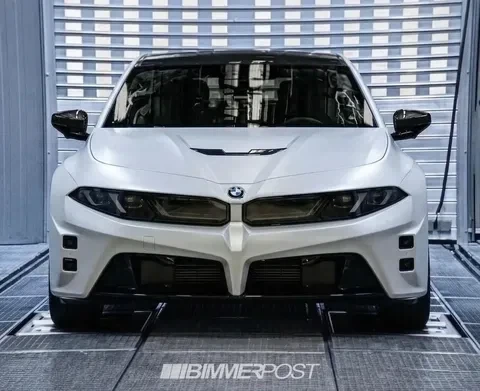 BMW M3 전기차 유출_1.webp