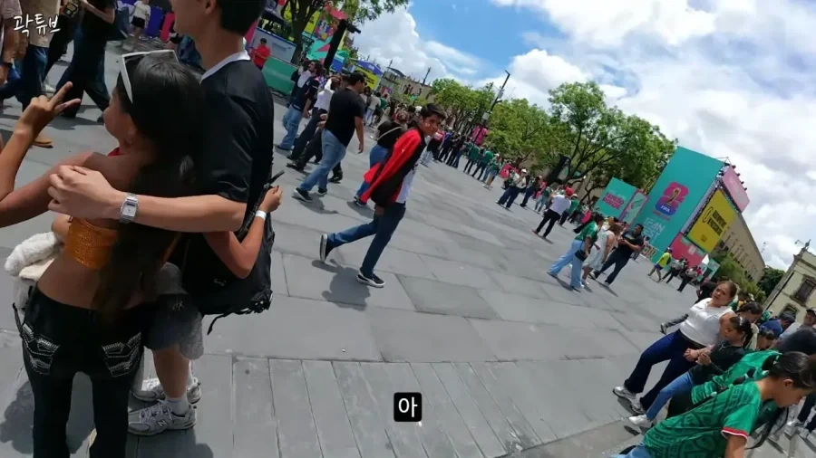 외국 나가는 한국인 현실 보여주는 곽준빈.jpg_9.webp