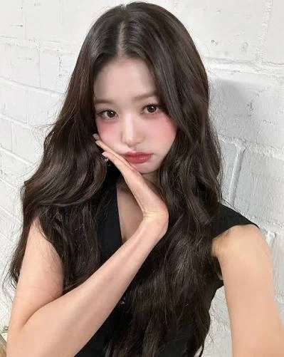 감성 차이 있다는 장원영과 카리나_1.webp