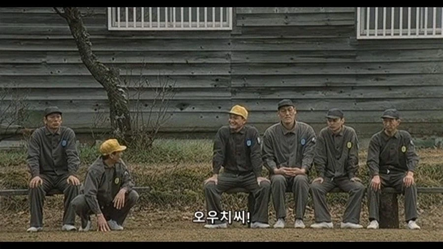 웃으면서 사람죽인 애기하는 재소자.jpg_1.webp