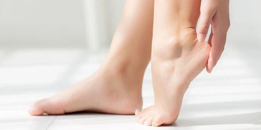님듴ㅋㅋㅋ 발이 유명해지면 뭔지 아세옄ㅋㅋㅋㅋㅋㅋㅋ_1.webp