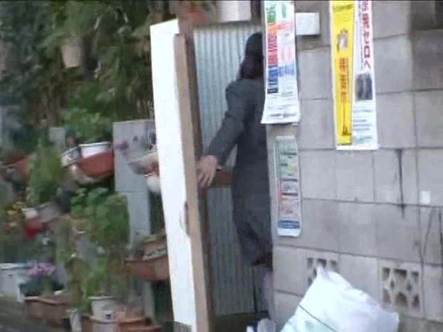 여학생이 등교할 때 위험하니까 피해야 할 사람_8.webp