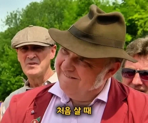 노인이 40년 넘게 가지고 있었던 골동품 리볼버의 가치.jpg_34.webp