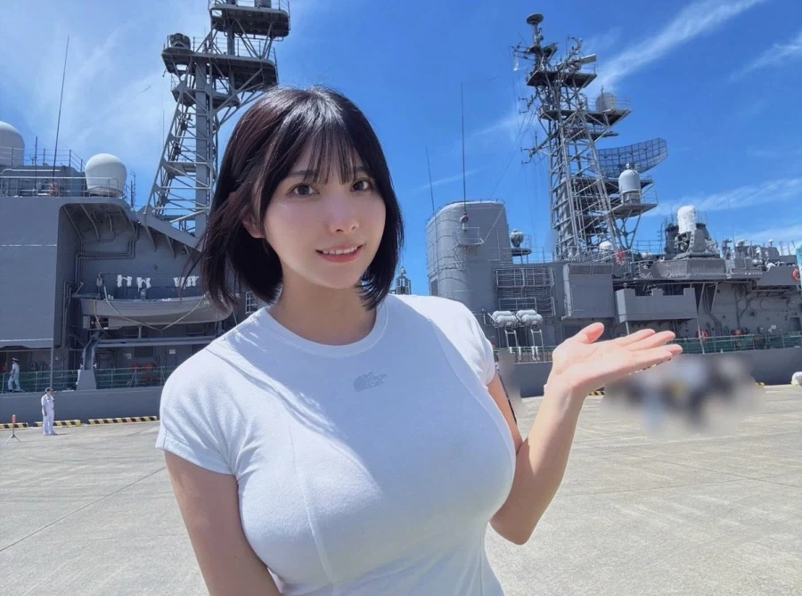 헐벗지 않았으니까 절대 야한게 아닙니다.jpg_7.webp