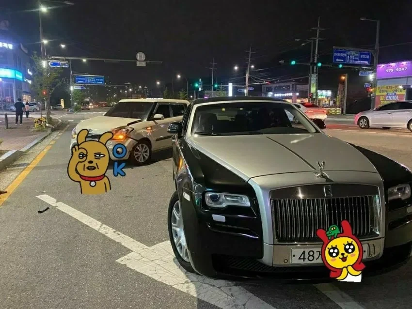 쏘울과 롤스로이스의 사고_1.webp