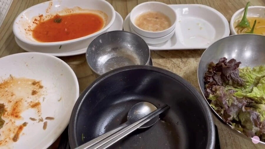 진짜 한국 맛집을 체함한 일본녀_9.jpg