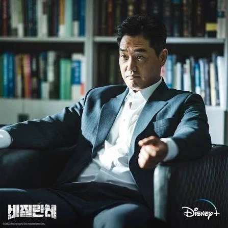 경찰이 왜무섭냐 ㅋㅋㅋㅋ 죄지은것도 아닌데 무서울거 없지_1.webp