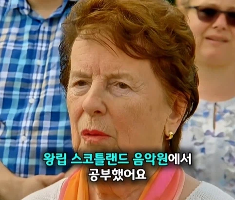 대출까지 받아 산 바이올린 1730년 테스토레의 감정가.jpg_5.webp