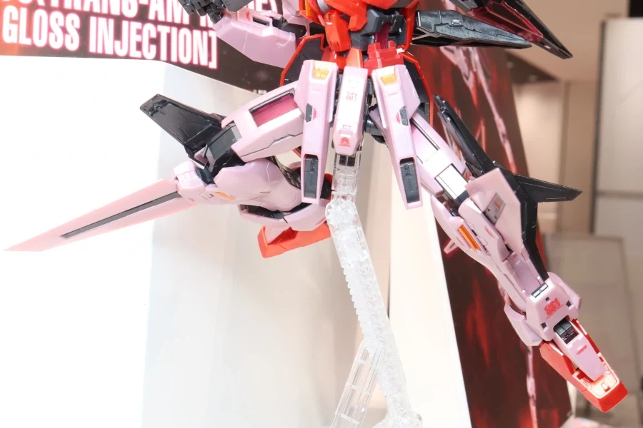 MG 건담 큐리오스 트란잠 [메탈릭 글로스 인젝션] 도쿄점 전시 사진_10.webp