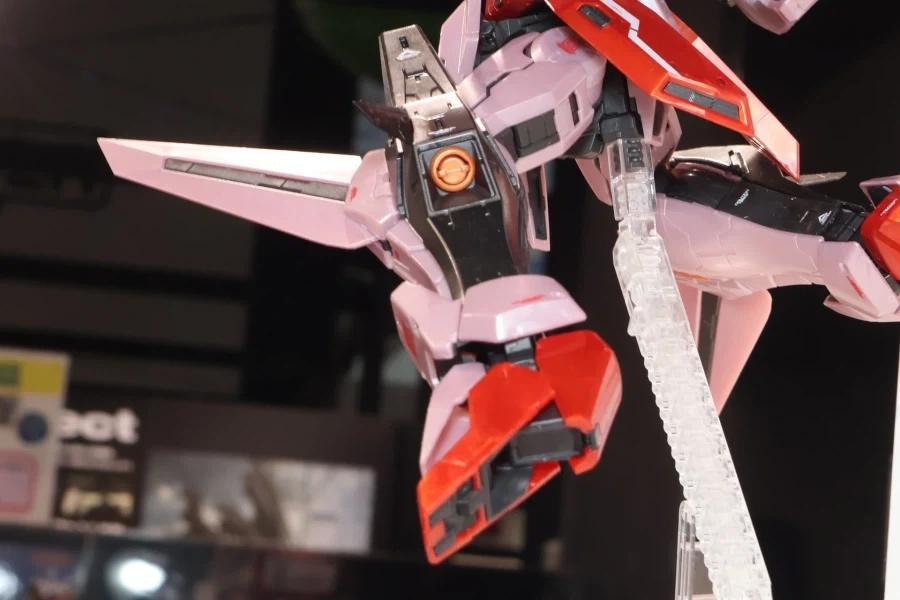 MG 건담 큐리오스 트란잠 [메탈릭 글로스 인젝션] 도쿄점 전시 사진_21.webp