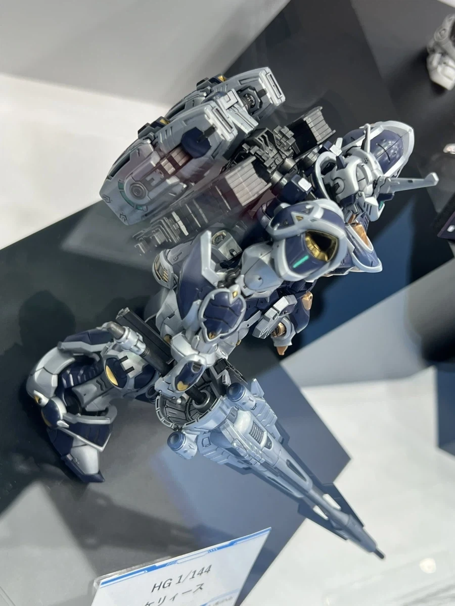 HG 1/144 케리스 다각도 전시 사진_7.webp