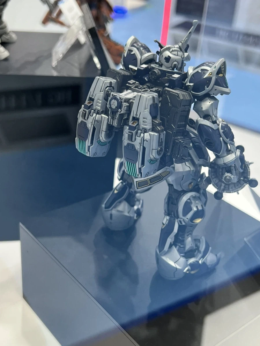 HG 1/144 케리스 다각도 전시 사진_9.webp