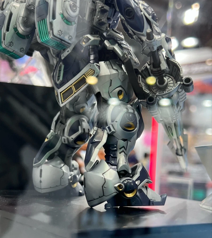 HG 1/144 케리스 다각도 전시 사진_11.webp